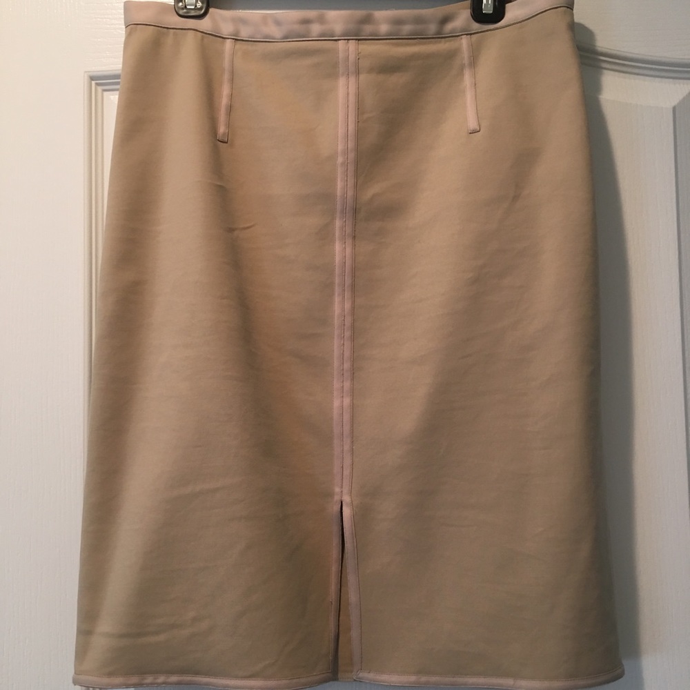 Pencil Skirt in Cream